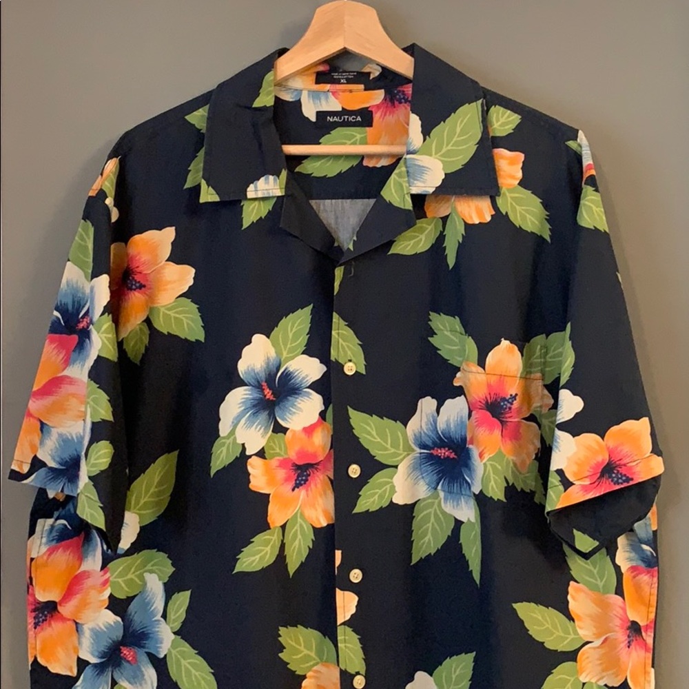 Vintage Nautica 100%Cotton Hawaiian Shirt